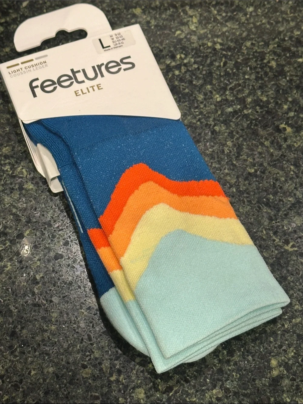 Features elite blue mini crew socks new sz L men 9-12 women 10-13 sports support